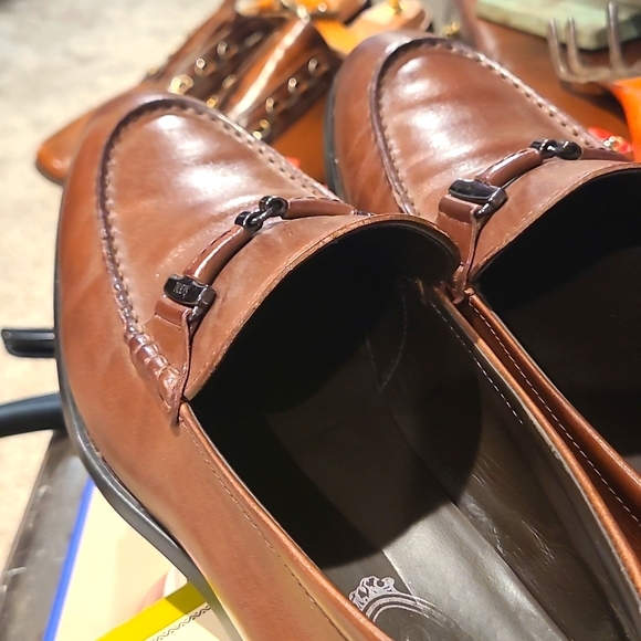 Tod's horse bit loafers - Picture 8 of 8